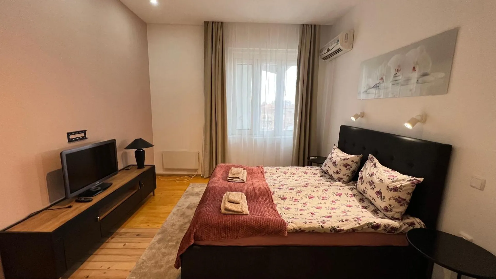 Florence Family 2Bdr Apt - Min From Serdika W Wifi Sofia Apartment